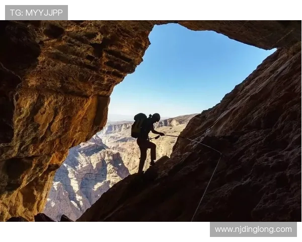 上海攀岩队防守革新之路探索与实践的深度剖析 上海攀岩队防守革新之路探索与实践的深度剖析