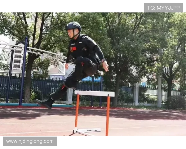 上海滑板队战术解析:从训练到比赛的全方位策略探讨 上海滑板队战术解析:从训练到比赛的全方位策略探讨