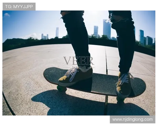 李军亲授滑板技巧与心得体会助你快速提升滑板水平