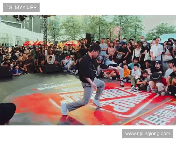 深圳街舞队在全国街舞意识排行榜中荣登第七名引发热议 深圳街舞队在全国街舞意识排行榜中荣登第七名引发热议