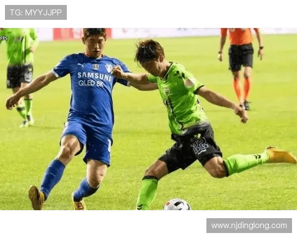 全北现代对阵江原FC精彩直播回顾与赛后分析尽在这里