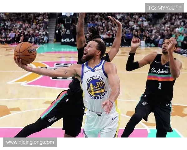 勇士与马刺的对决谁将胜出分析两队实力与战术优势