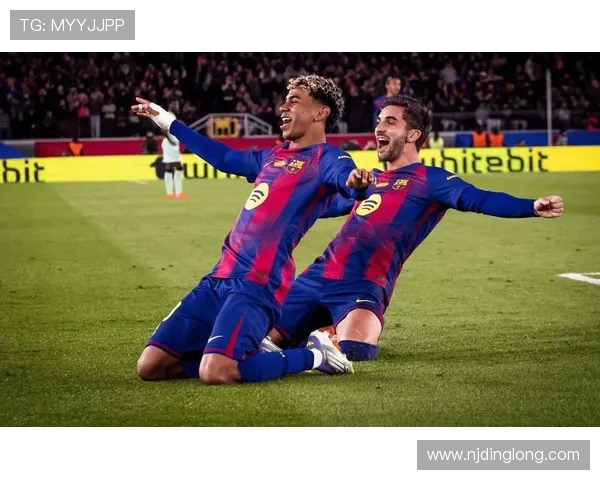 巴萨与马竞激战正酣谁将赢得西甲巅峰对决的荣耀