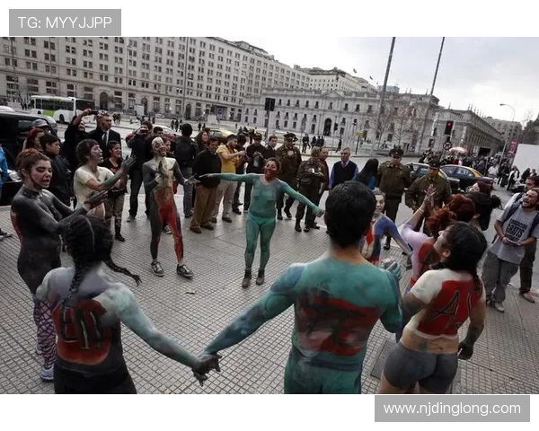 智力大学与巴勒斯坦人之间的文化交流与教育合作探讨