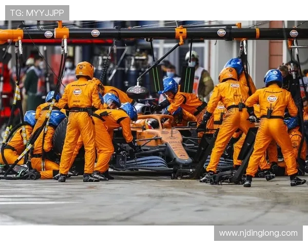 南京与杭州极限运动队赛后复盘分析个人能力的对比与启示