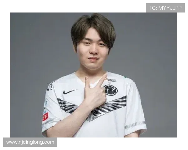 和平精英赛场热议WE战队比赛经验引发的争议与反思